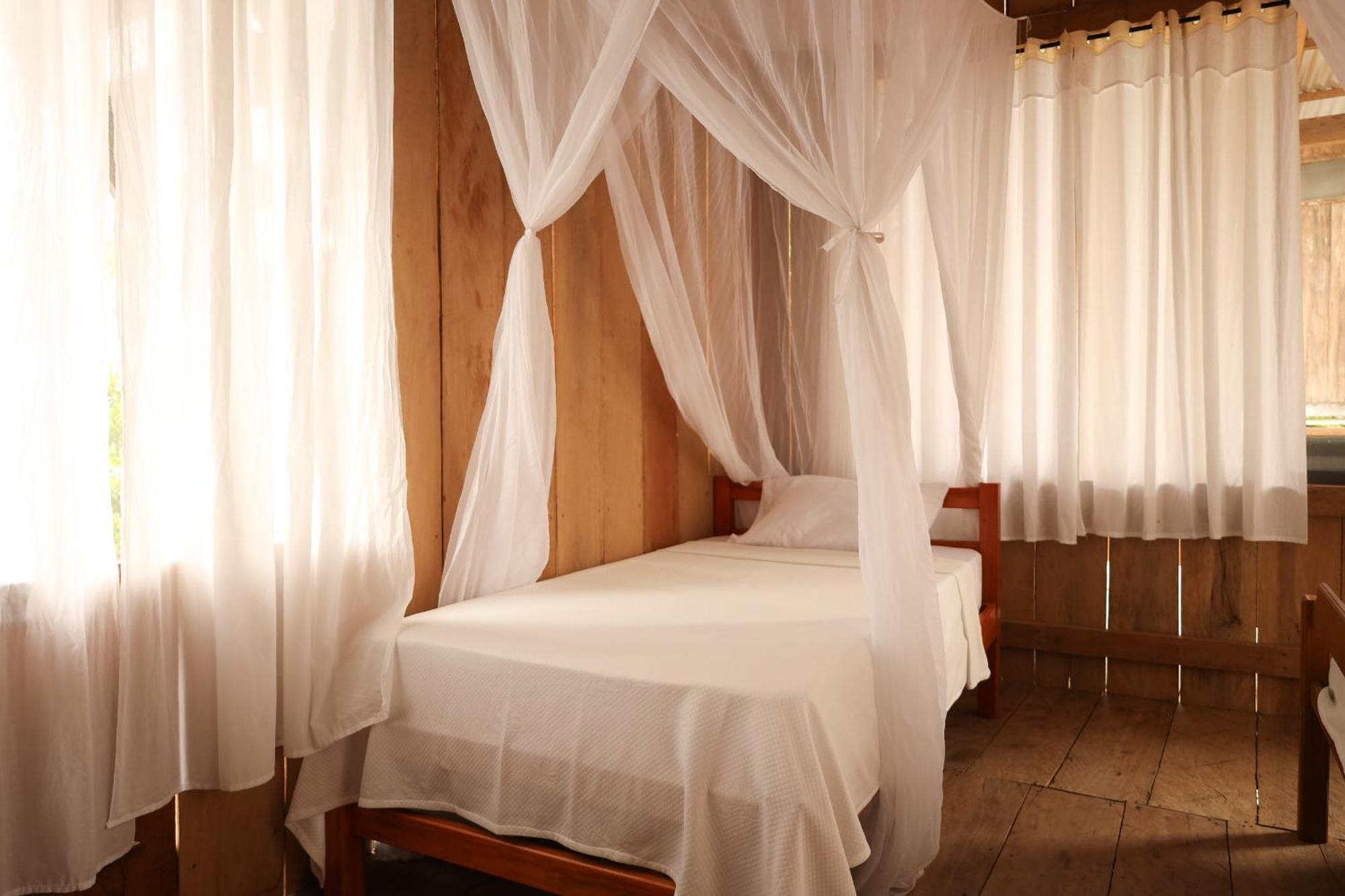 La Ceiba, Amazonas Hotell Leticia Eksteriør bilde