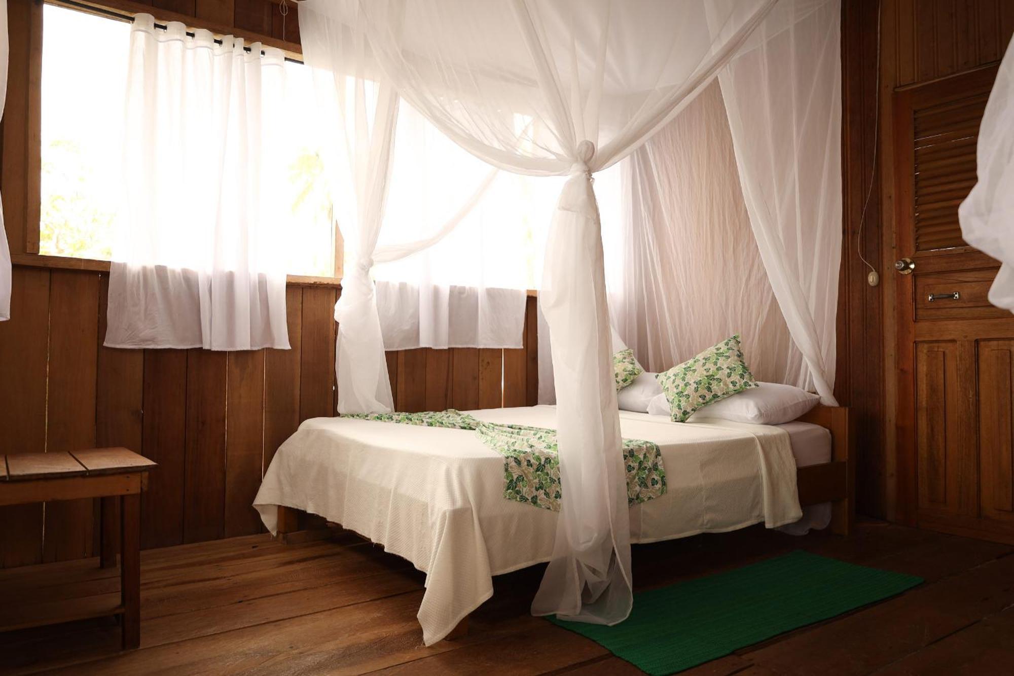 La Ceiba, Amazonas Hotell Leticia Eksteriør bilde
